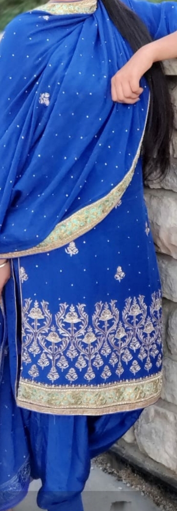 Punjabi suit